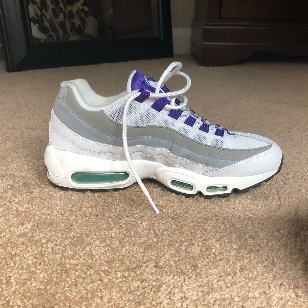 Women’s Nike Air Max 95 Grape